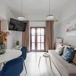 https://city-center-party-apartment-sz21.krakowhotelspoland.com
